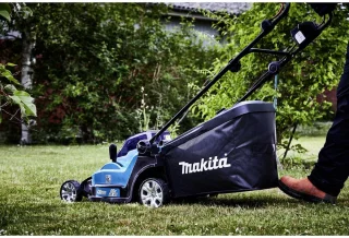 Makita DLM432Z 18V Grasmaaier Zonder Accu en Lader