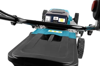 Makita DLM460PT2 grasmaaier