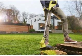 RYOBI ONE+ RLM18X33B40 Grasmaaier + OLT1825M Trimmer Pack 18V