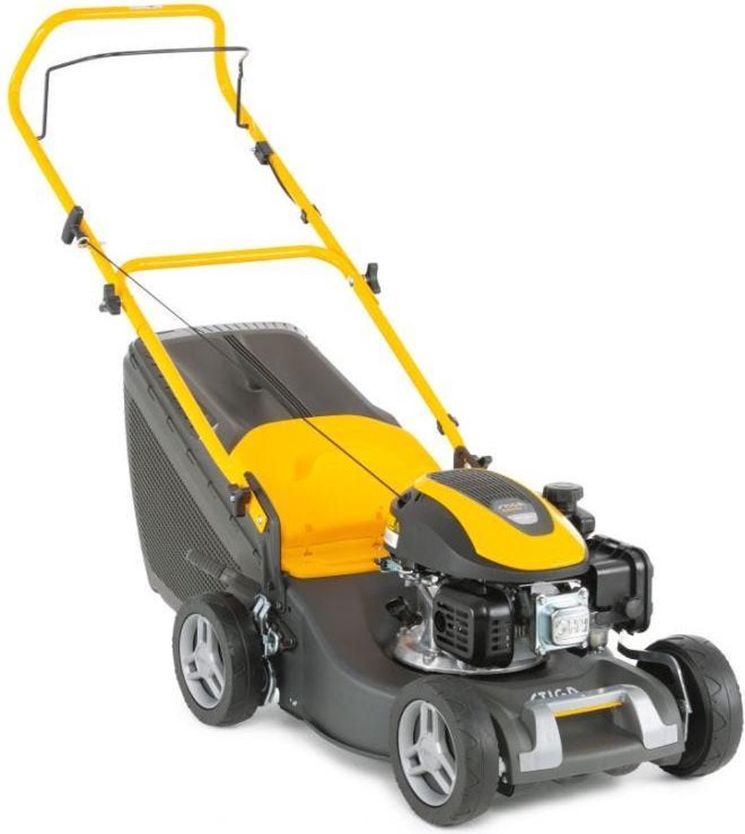 Wat vinden we goed aan de Stiga Grasmaaier Collector 43 Benzine 1900W Grijs