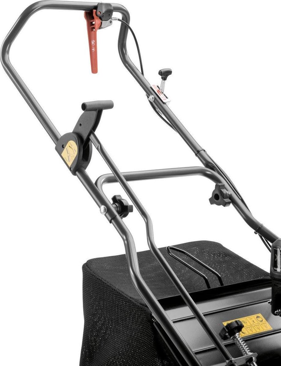 Wat vinden we goed aan de Stiga SVP 40 G Verticuteermachine Benzine 116 cm Geel