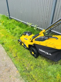 Welk merk (en eventueel modelnaam) moet ik gebruiken voor de titel?