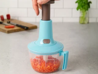 Handhakker - Groentehakker - Keukenmixer - Handmatige hakmolen - 2-in-1 hakker en mixer - Mini hakmolen - Groente snijder - RVS messen hakker - Blauw