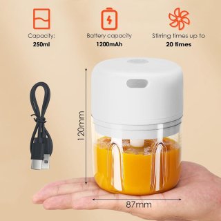 Wat vinden we goed aan de KitchenMate Mini Hakmolen 250 ml