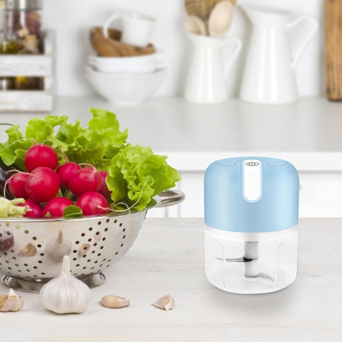 Wat vinden we goed aan de Mini USB Hakmolen Foodprocessor Chopper RVS Messen 250 ml Lichtblauw