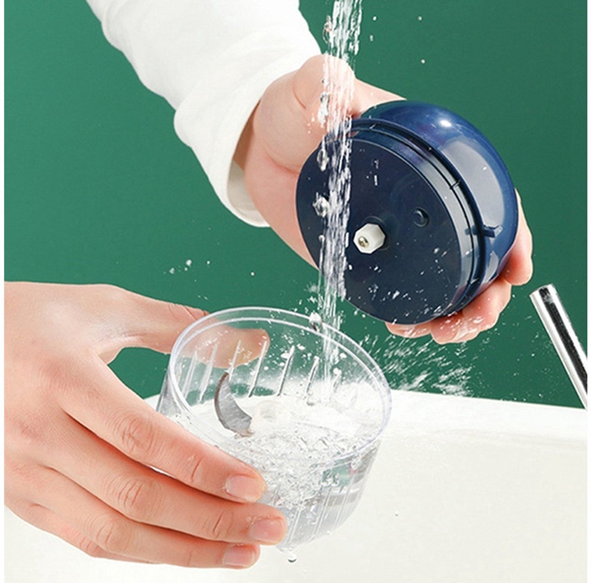 Wat vinden we goed aan de Soroh Hakmolen Mini Foodprocessor 250ml Oplaadbaar Draadloos