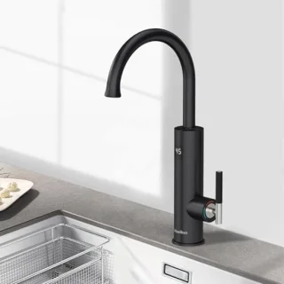 Briwellna elektrische warmwaterkraan (zwart)