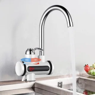 Elektrische warmwaterkraan zilver