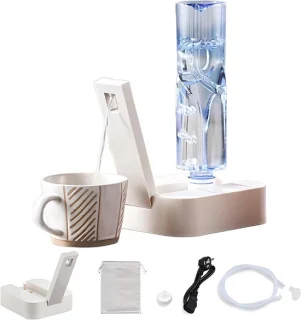 Heetwater dispenser wit