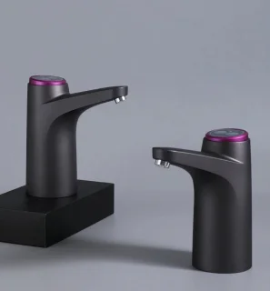 RM Store® Heetwatertap Roestvrij Staal Zwart 13.5x15cm