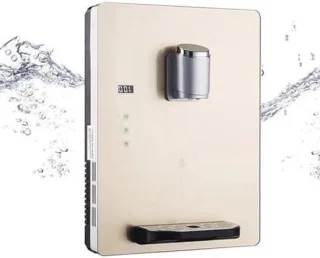 Wanddispenser warm en koud water goud