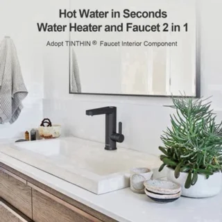 Warm waterdispenser mat zwart
