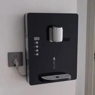 Waterdispenser muurdispenser