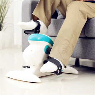 Elektrische Pedaaltrainer Voor Revalidatie - Compacte Hometrainer Voor Gehandicapten En Ouderen