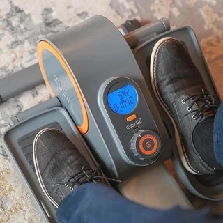 Onder-bureau elliptische trainer