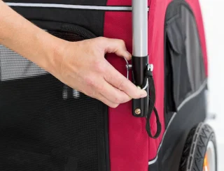 Trixie Joggingkit Rood/Zwart voor Hondenfietskar L