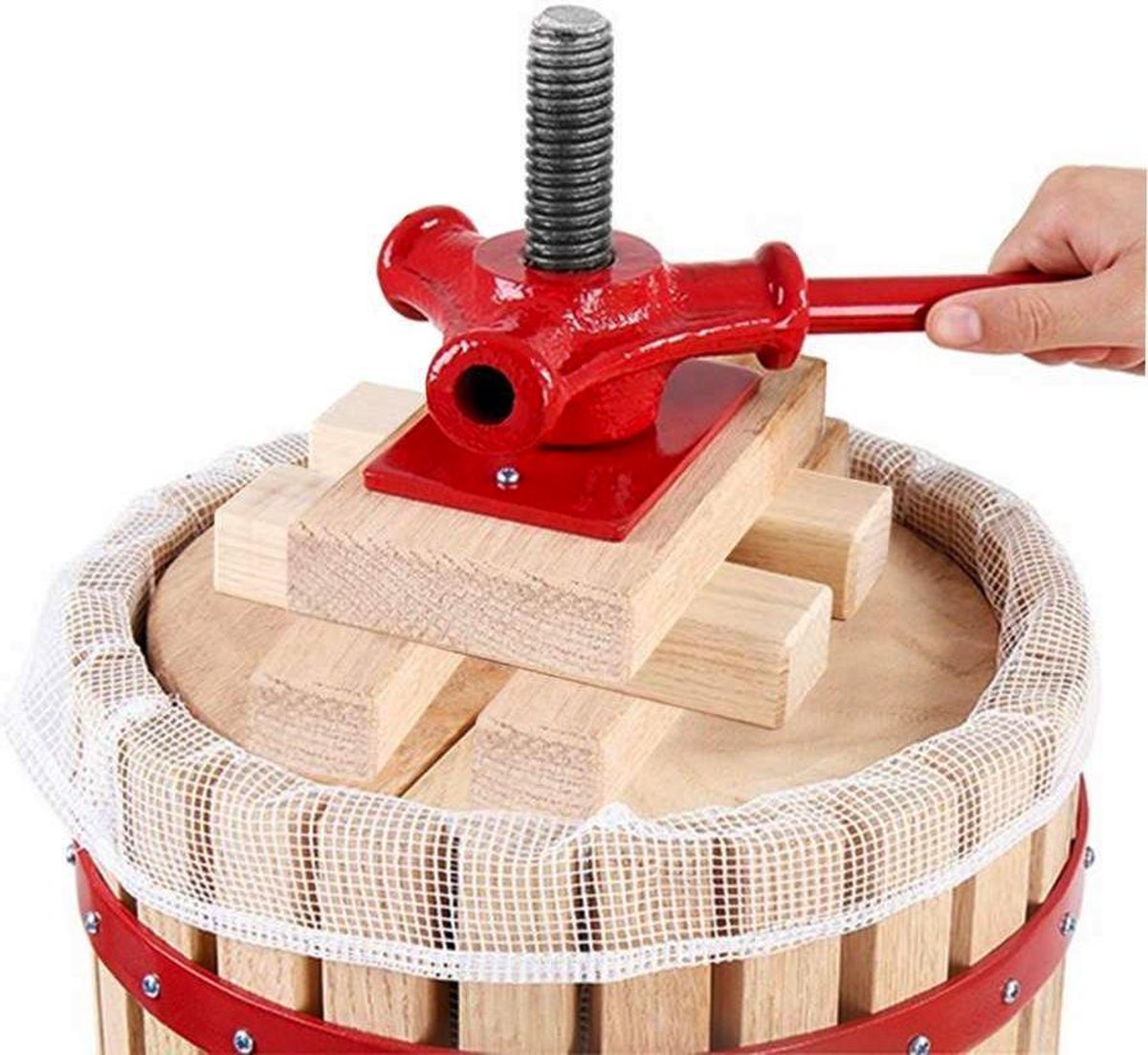 Wat vinden we goed aan de NAT-12LB Fruitpers Appel- en Wijnpers