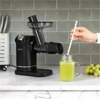 Safecourt Kitchen Slowjuicer 700ml Zwart