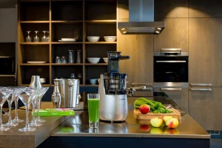 Versapers Slowjuicer 5G Verticaal Peach Gold