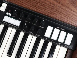 Crumar MOJO-CL orgel