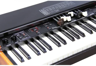 Crumar MOJO61 Enkelklaviers Toonwielorgel