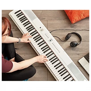 Gear4music SDP-2 Stage Piano met tas, wit