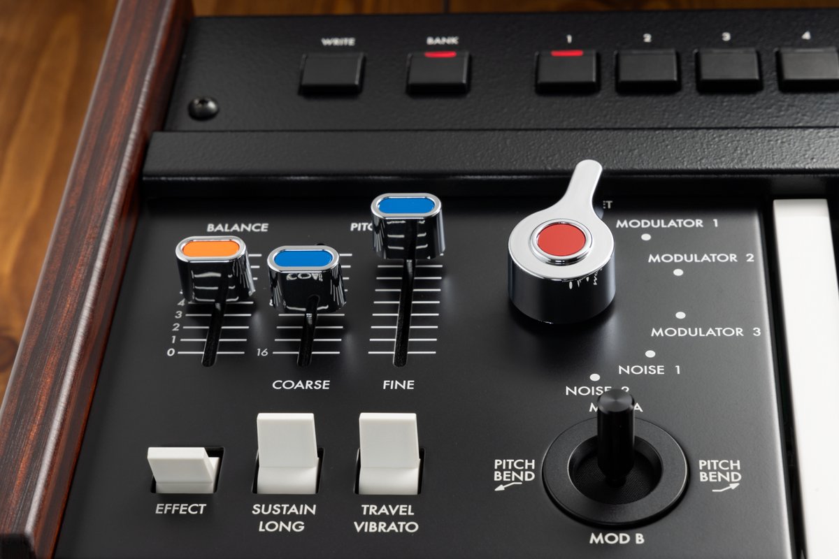 Korg miniKORG 700Sm Synthesizer