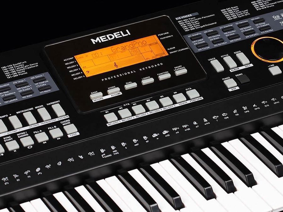 Wat vinden we goed aan de Medeli A300 Keyboard 61 toetsen