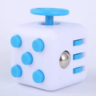 Merkloos Pop It Fidget Kubus - Blauw review