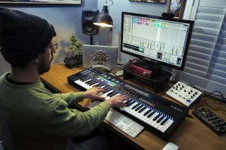 Novation SL MkIII 61-toets MIDI-controller