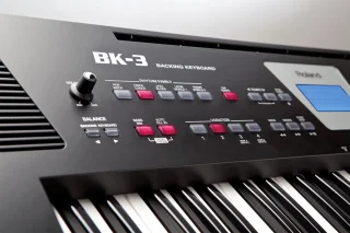 Roland BK-3 Backing Keyboard