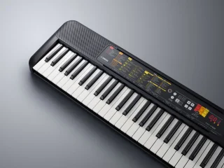 Yamaha PSR-F52 Keyboard
