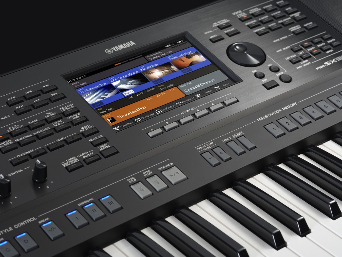 Wat vinden we goed aan de Yamaha PSR-SX720 Workstation Keyboard 61 toetsen