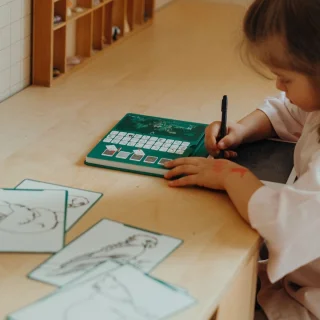 BEAU by Bo Kidywolf Kidydraw Mini Tekenboek met LCD-scherm Dinosaurussen + Refill Once upon a time & Animals