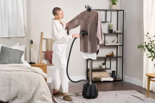 Krachtige 2200 W Garment Steamer met 3l Watertank en Dubbele Stoominstellingen