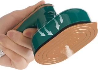 Draagbaar stoomstrijkijzer – handheld kledingstomer – 15 cm – wit