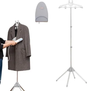 Handheld kledingstomer met statief en kleerhanger