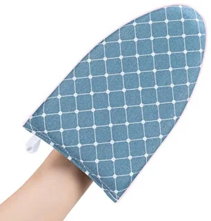 Handschoenen voor kledingstomer
