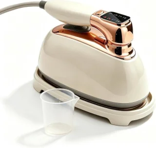 Kledingstomer reisstomer beige