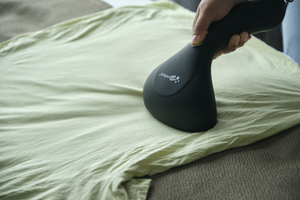 Mundary Luxe Draagbare Kledingstomer Zwart