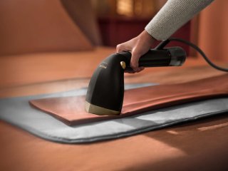 Philips 7000 Series STH7060/80 Kledingstomer Zwart