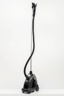 SteamOne 2200PRO Kledingstomer Zwart