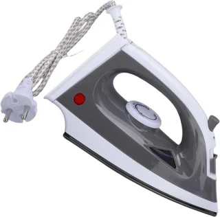 Stoomstrijkijzer wit 240 x 130 mm