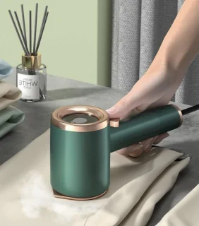 ZYLARO 2-in-1 Kledingstomer en Strijkijzer Crème Wit