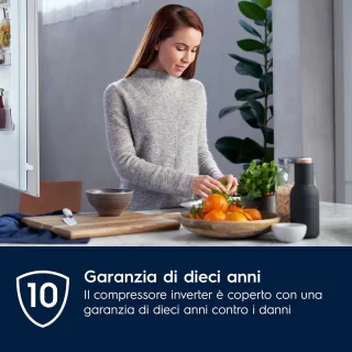 Electrolux KND5FE18S Vrijstaand 269 l E Wit
