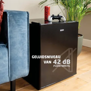 BREND BR-2241 Mini Koelkast met Vriesvak - 42 + 5 Liter - Koelvriescombinatie - Ledverlichting - Zwart - Ideaal voor Kantoor, Camping en Slaapkamer