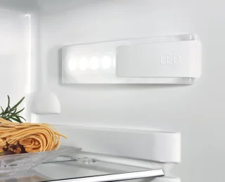 AEG SFE812E1AC Inbouwkoelkast