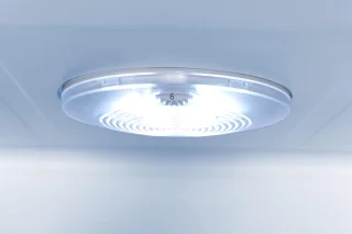 Amica AR8242C Retro Koel-Vriescombinatie Crèmekleur E-label