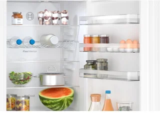 Bosch Serie 4 KGN392WCF Koel-vriescombinatie Wit