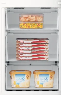 Hisense RB440N4AFA Koel-vriescombinatie Zwart 336L